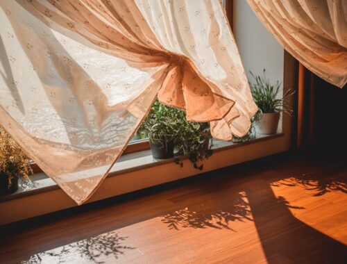 proszę regularnie prać zasłony